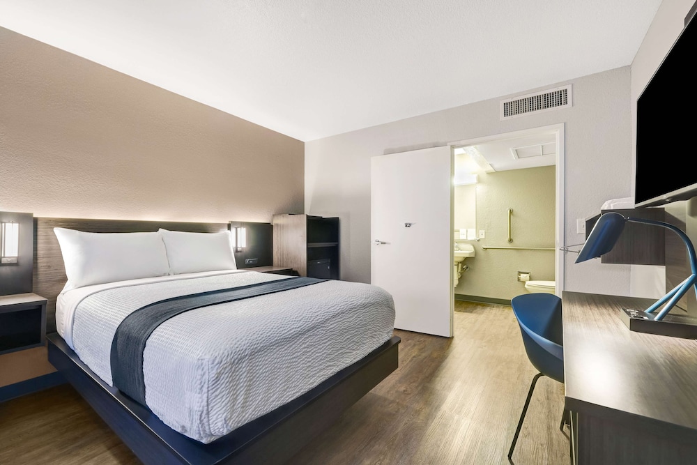 Motel6 Issaquah, WA - Seattle - East 26/43