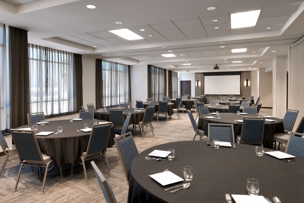 Hyatt Place Provo 52/60