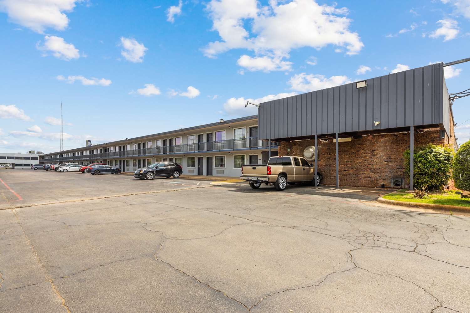 Americas Best Value Inn Ft. Worth Hurst 26/37