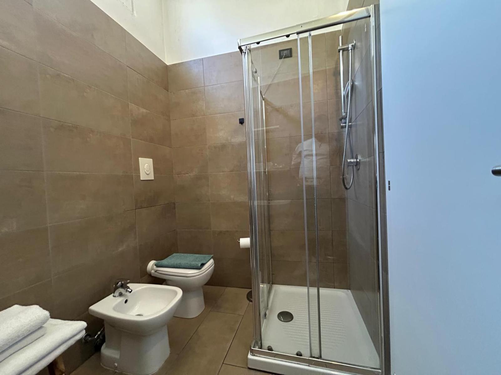 Albergo Salerno 49/50