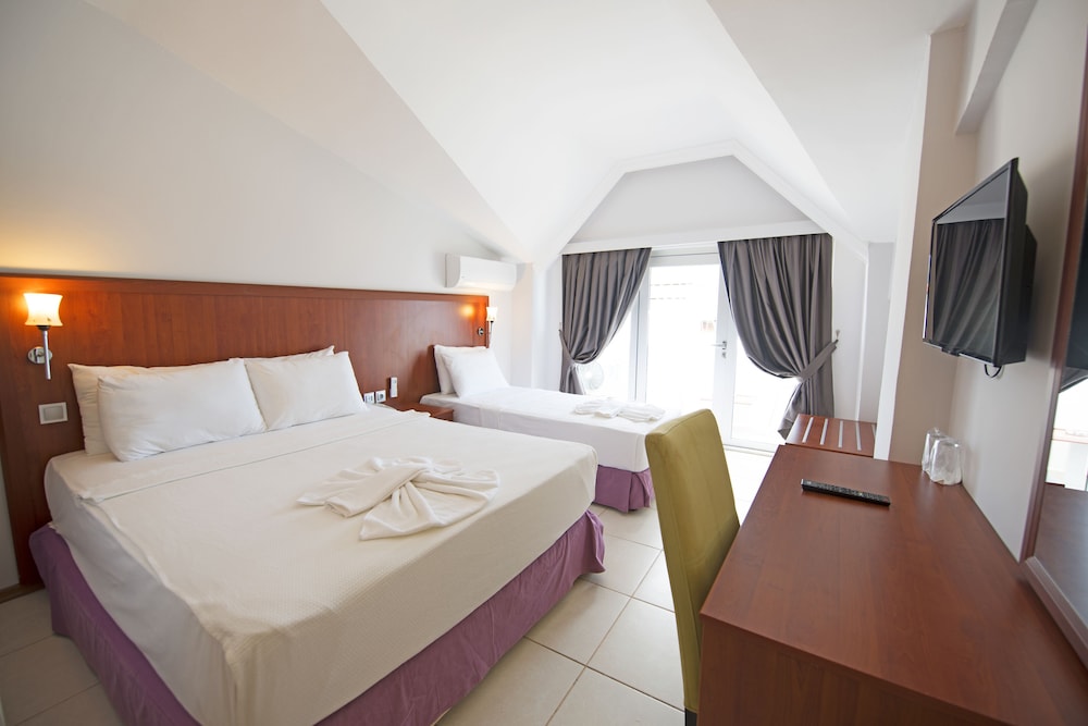 Sun Bay Hotel Ex Sun Maris Park 6/31