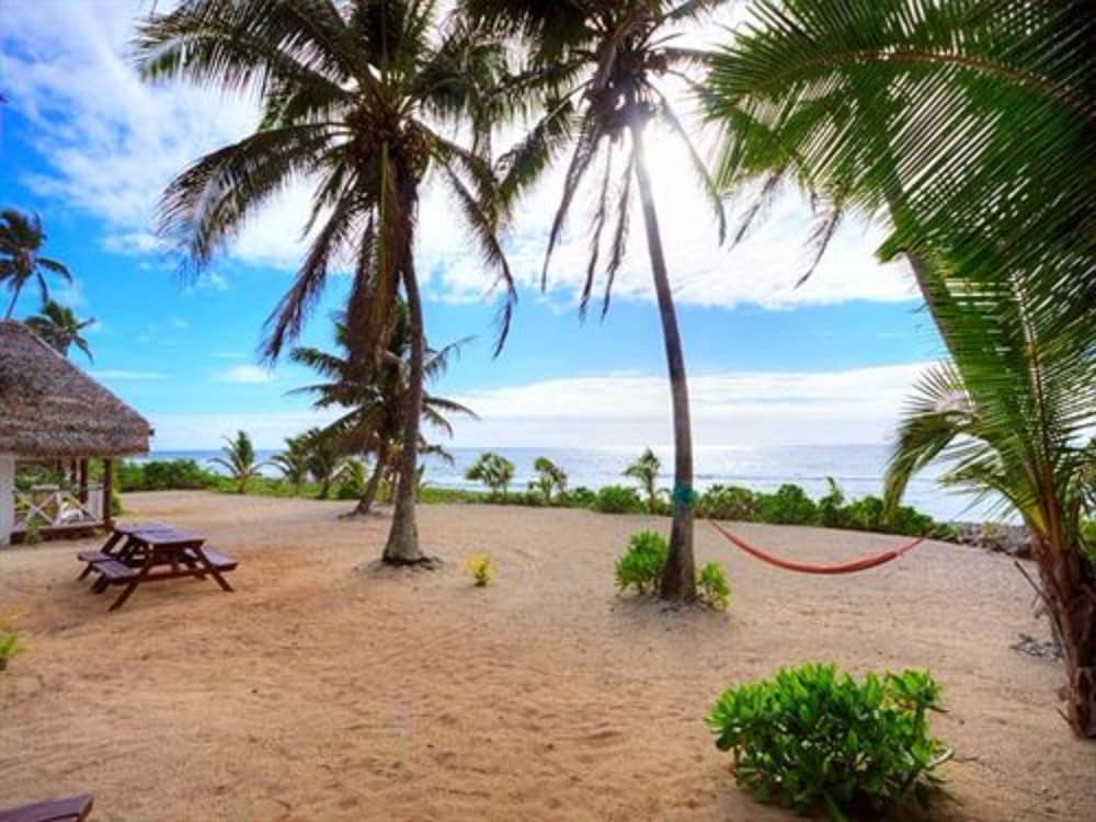 Sunrise Beach Bungalows 26/64
