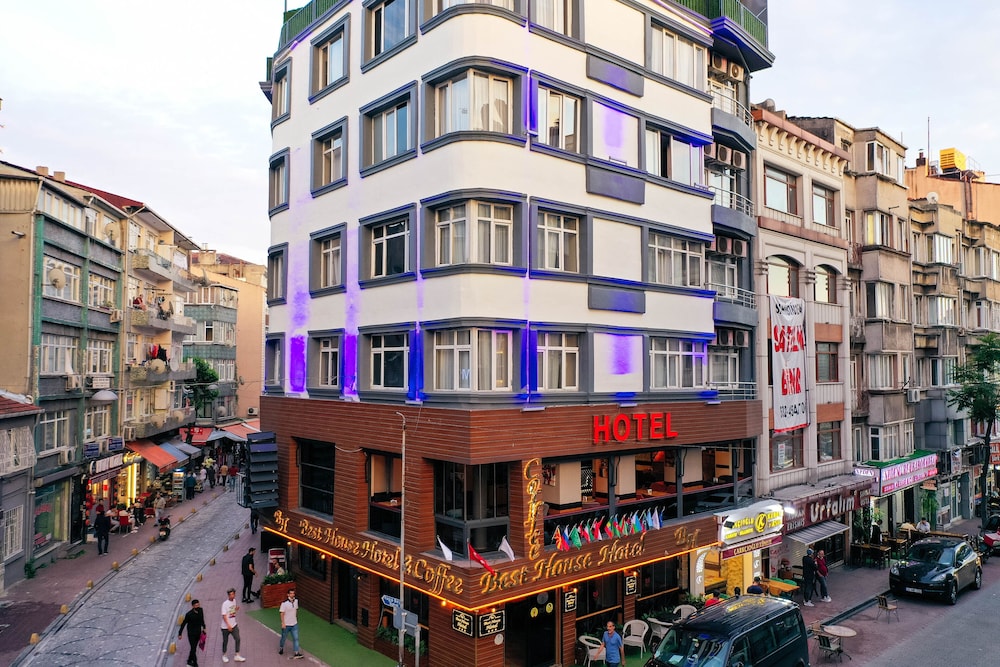 Best House Hotel 54/58