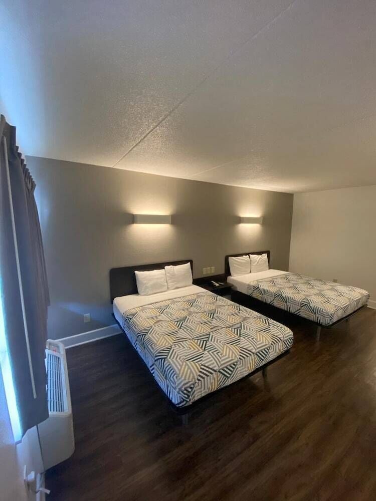 Motel6 Manchester, TN 10/31