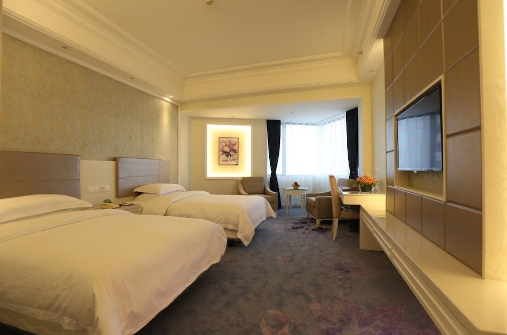 Pantower International Hotel 14/50