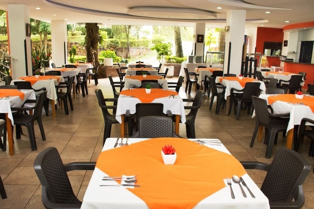 Hotel Posada Campestre San Gil 38/55