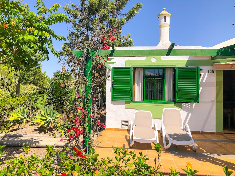 Cordial Sandy Golf Bungalows 49/49