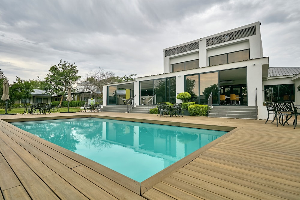 Travelodge Kasane 6/67