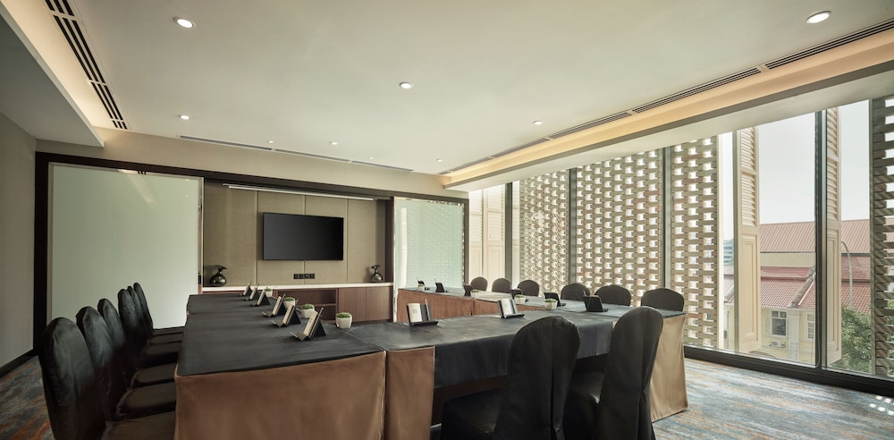 Hotel Stripes Kuala Lumpur Autograph Collection 33/33