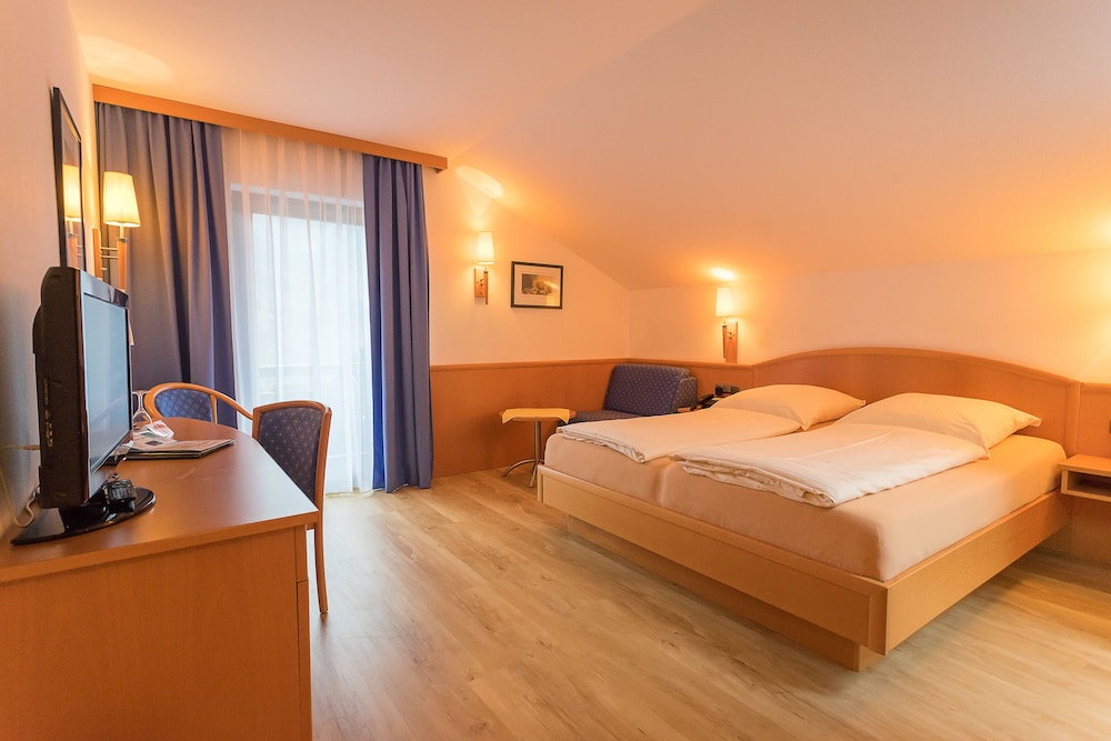 PARKHOTEL SONNENHOF 4/33