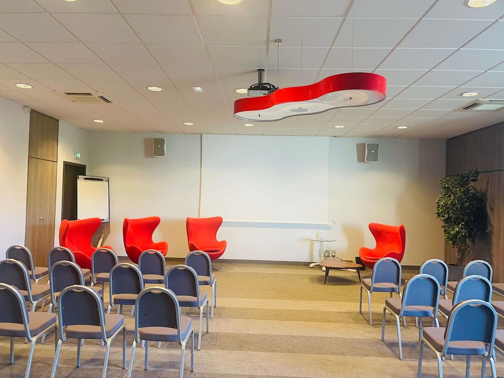 MERCURE NIORT MARAIS POITEVIN 36/50