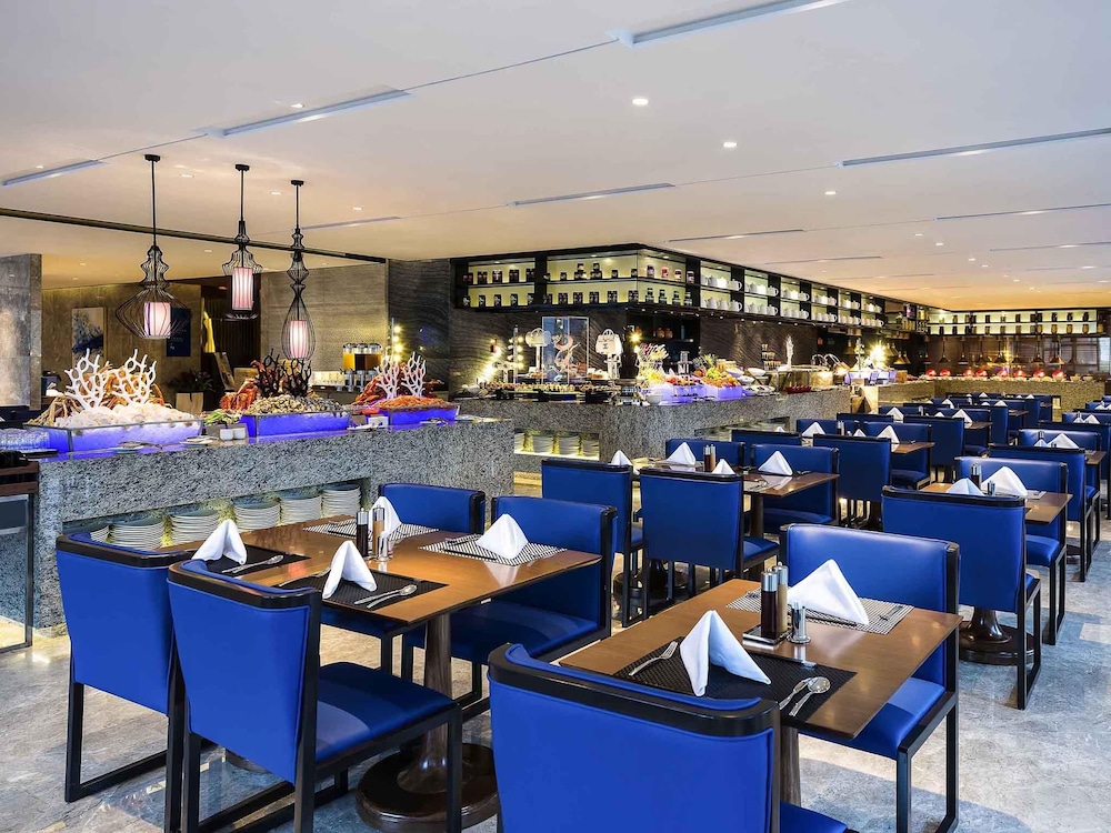 Novotel Ningbo East 51/76