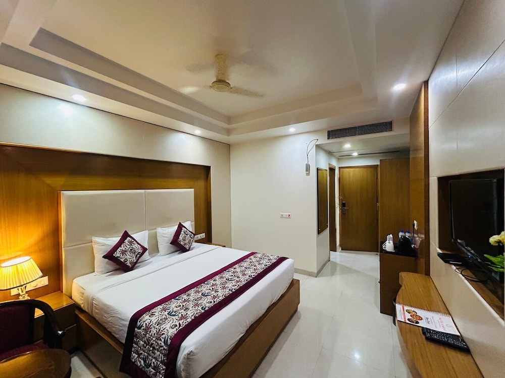 Hotel Anand International 14/46