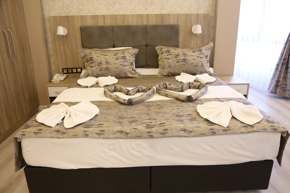 Ema Ozturk Thermal Hotel 34/39