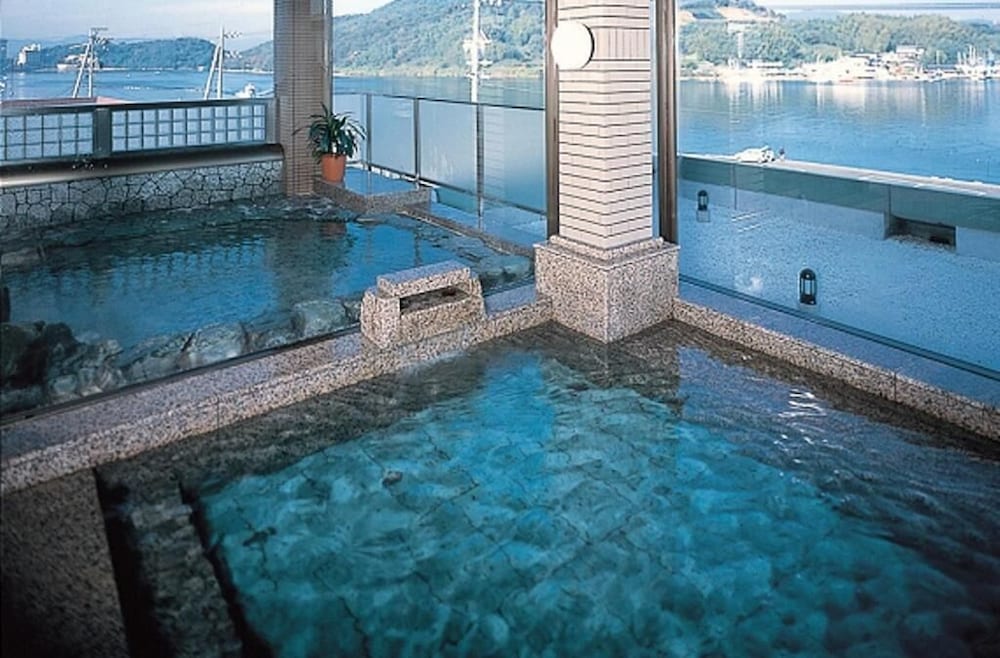 Hamanako Wanwan Paradise Hotel (Ex HAMANAKO GRAND HOTEL SAZANAMIKAN) 5/67