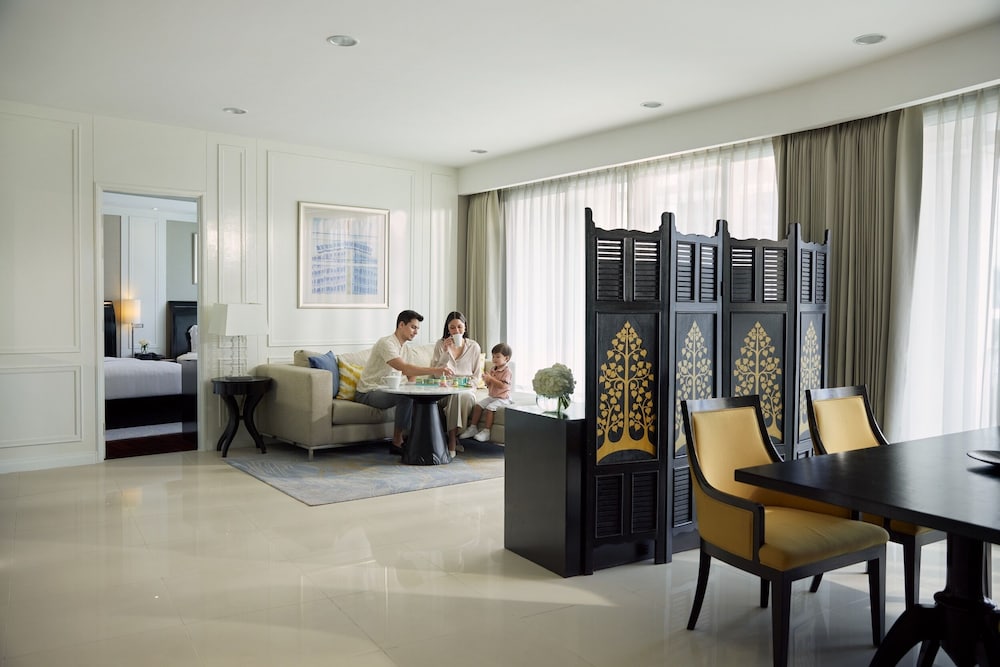 Dusit Suites Hotel Ratchadamri 46/72