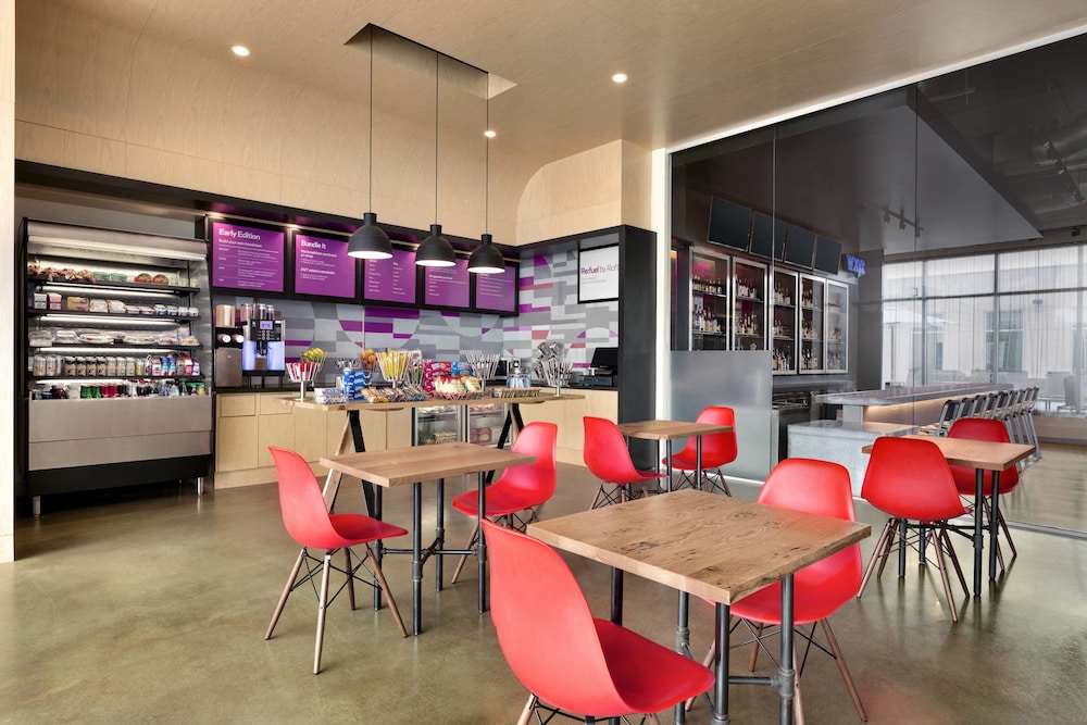 ALOFT DALLAS LOVE FIELD 23/34