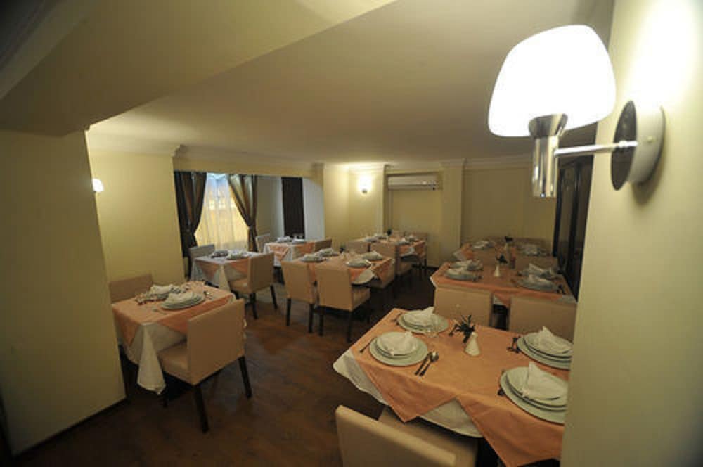 Numidien Hotel 28/36