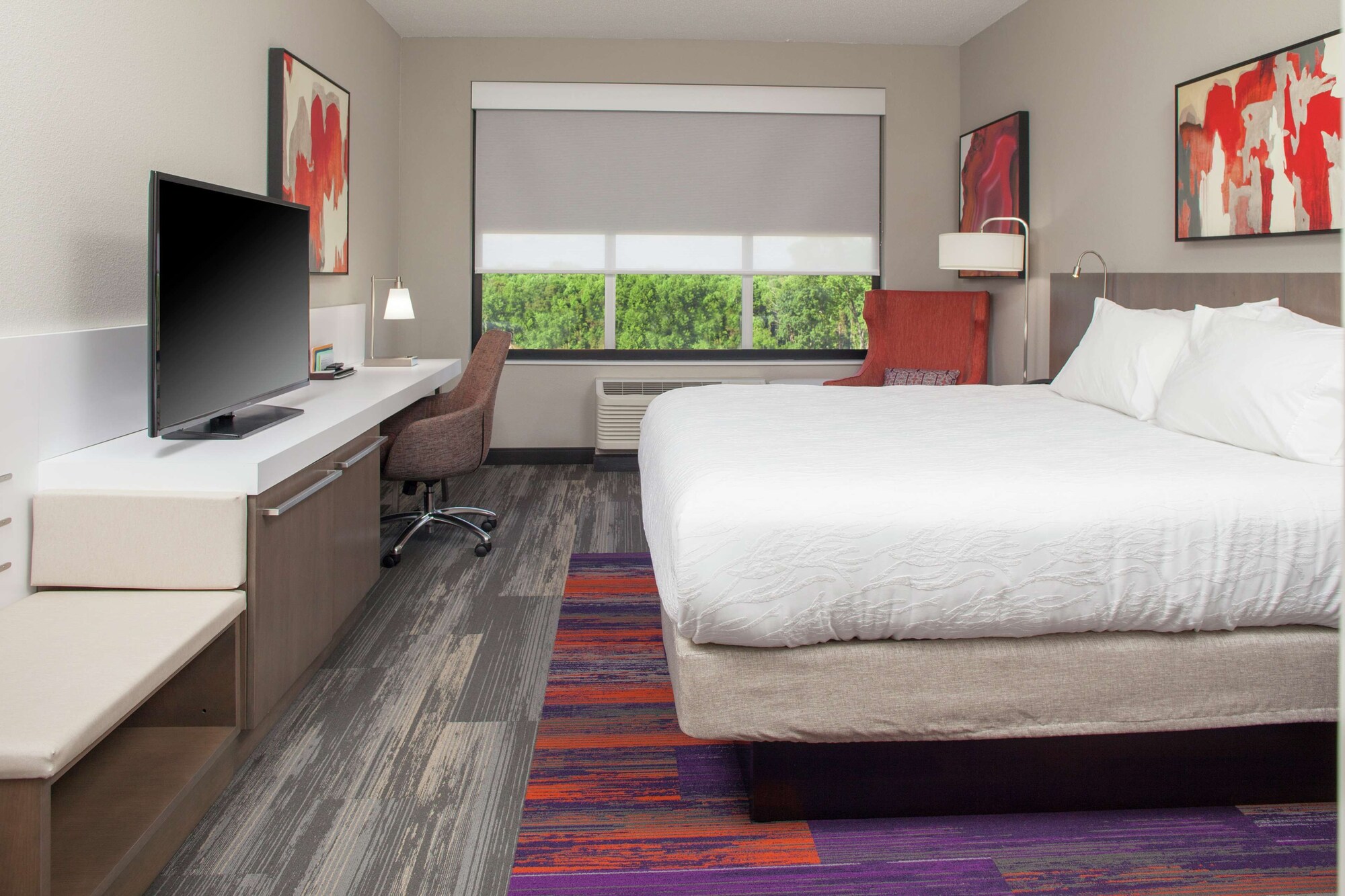 ROOM, KING BED