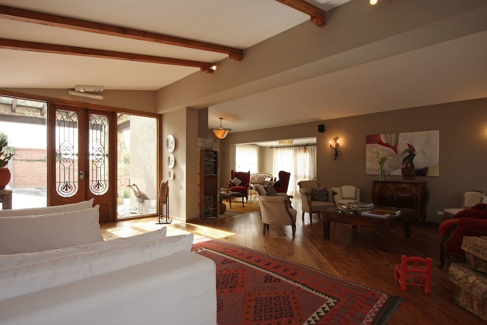 KKALA BOUTIQUE HOTEL 54/70