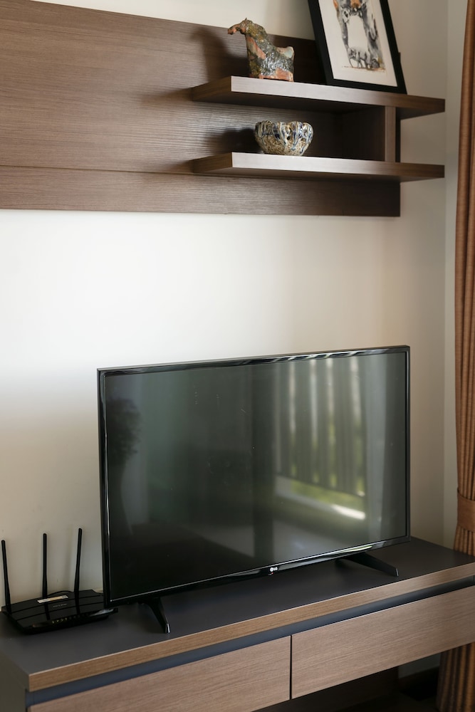 Anta Residence 51/65