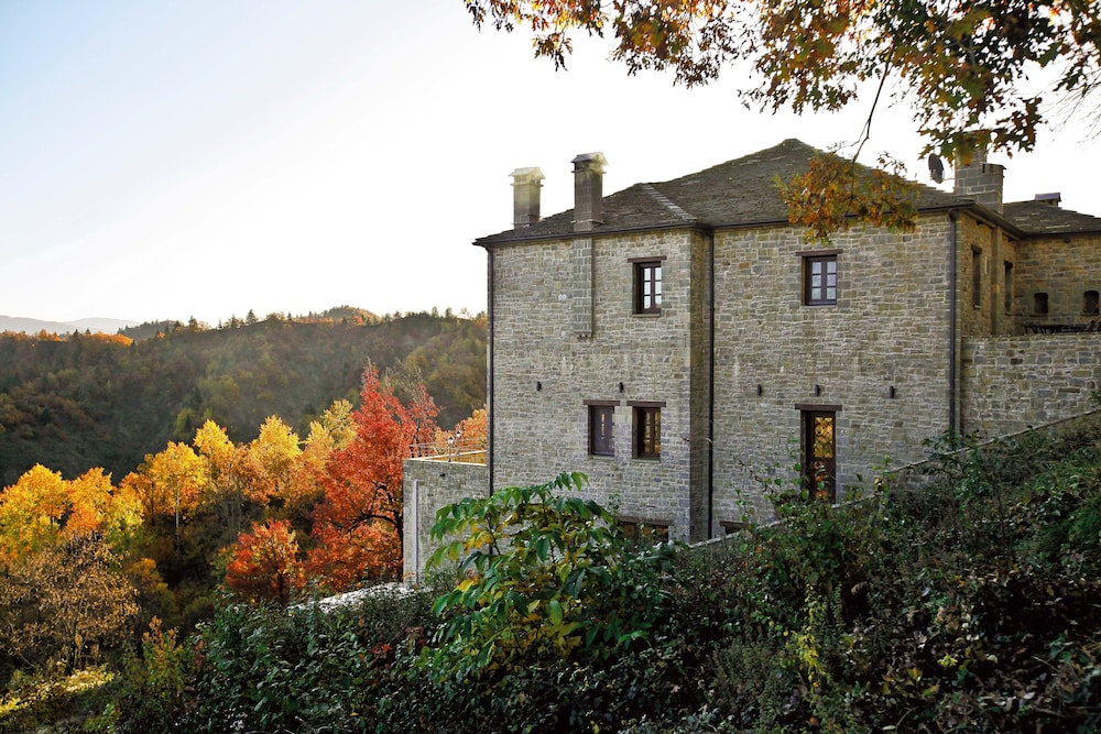 Athina Hotel in ZAGORI