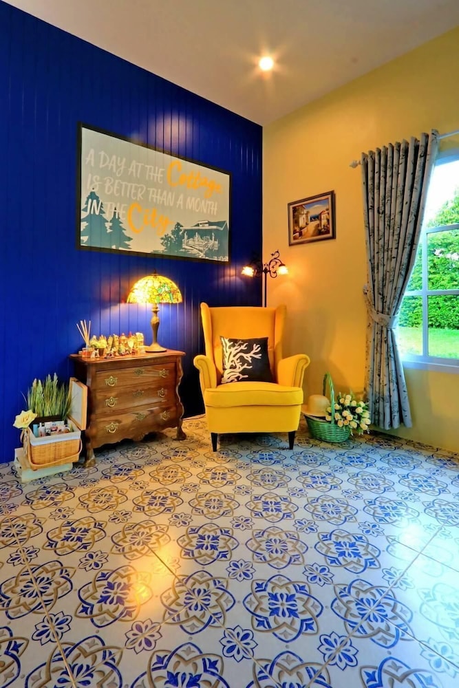 Little Cottage 26/43