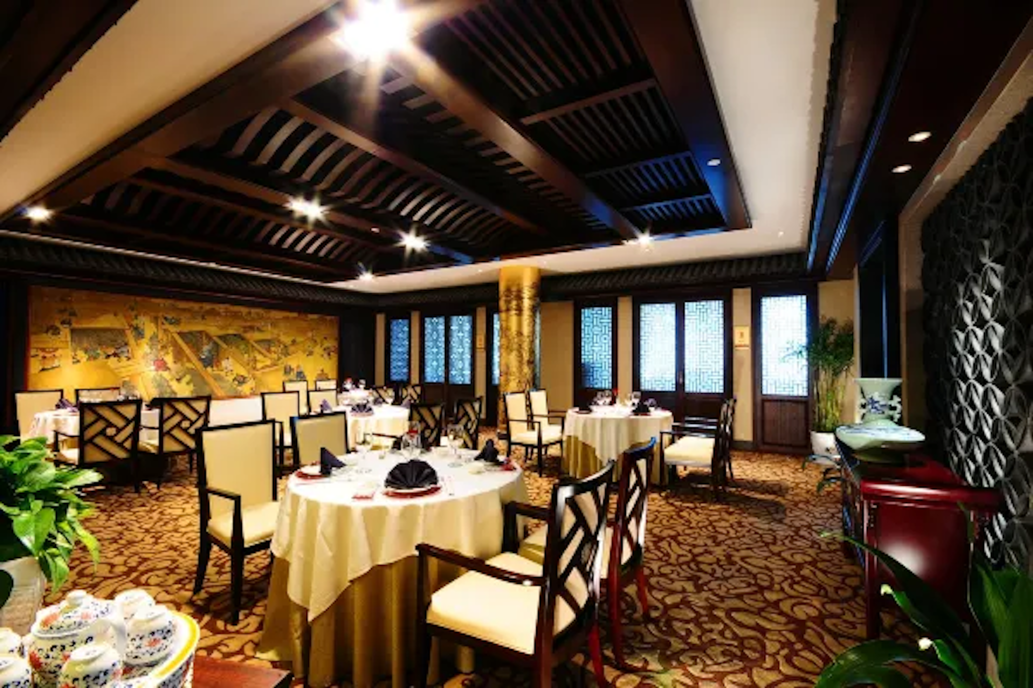 Jianguo Hotel Xian 7/8