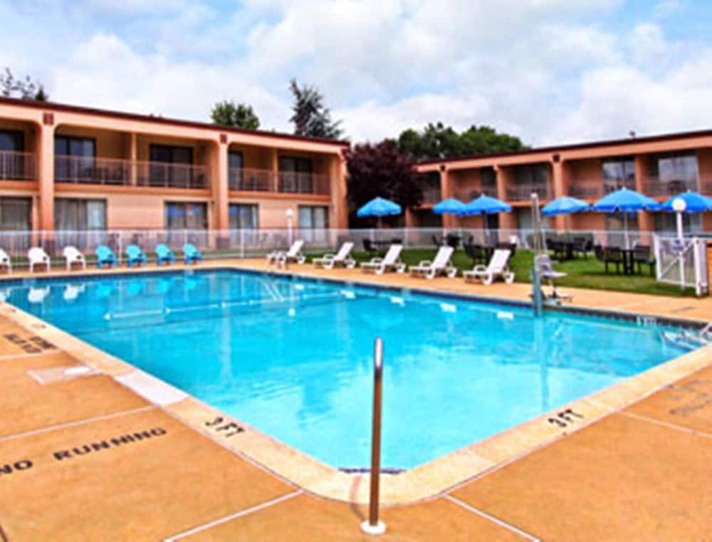 Motel6 Philadelphia, PA - Northeast 42/67