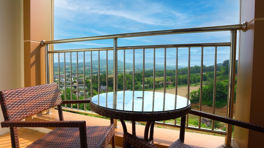 Ramada Hotel & Suites by Wyndham Gangwon Pyeongchang 50/66
