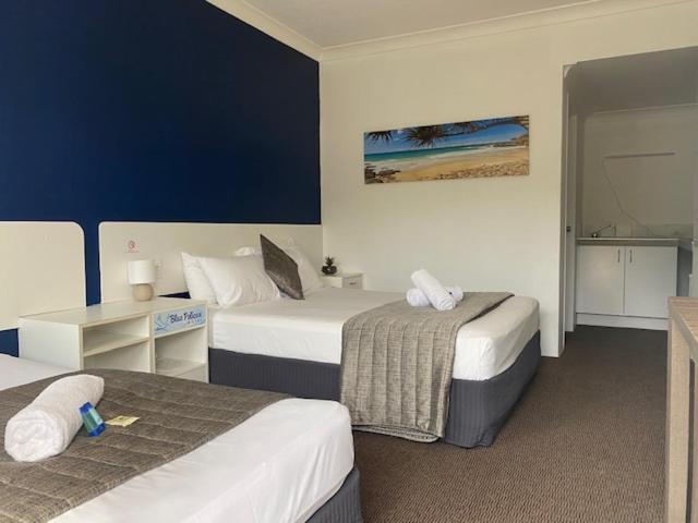 Room, Twin Beds