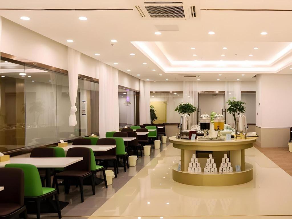 GREENTREE INN HUAIBEI XIANGSHAN DISTRICT GUOGOU SQUARE HOTEL 32/42
