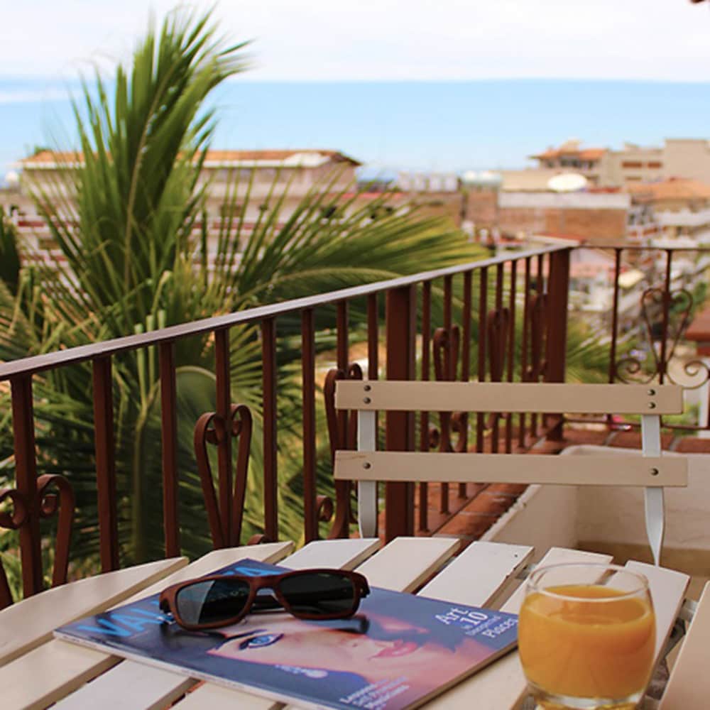 Olas Altas Suites 28/44