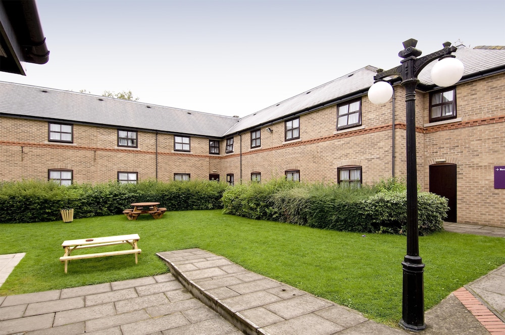 Premier Inn Leicester North West 24/27