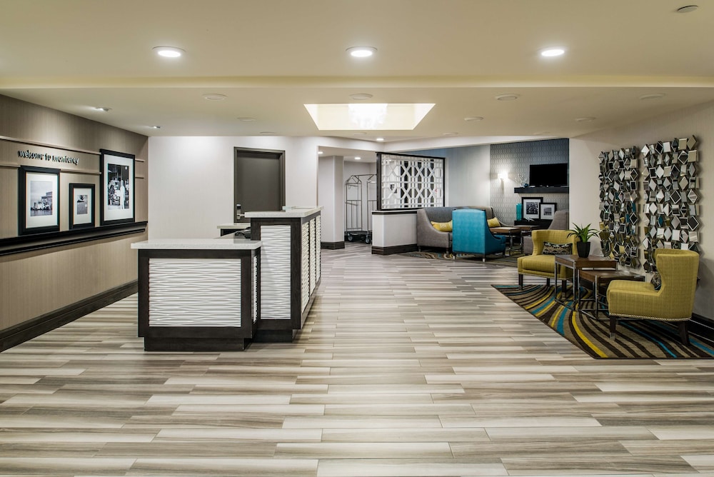 Hampton Inn Monterey 10/42