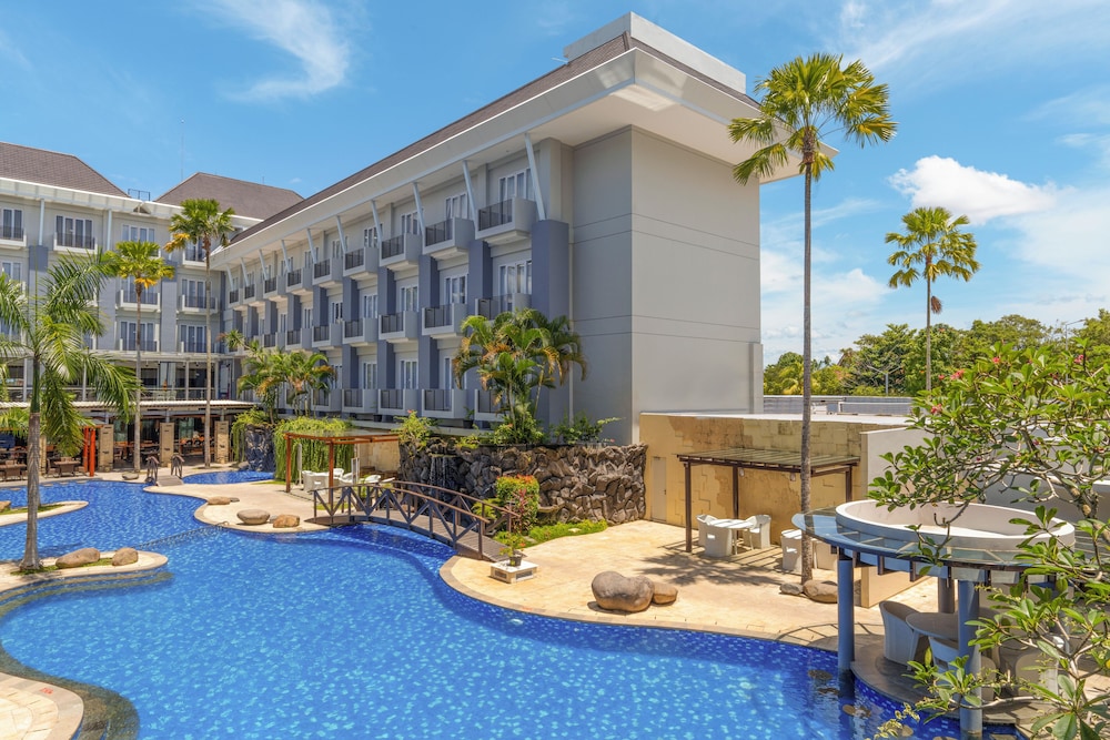 Swiss-Belhotel Danum Palangkaraya 63/68