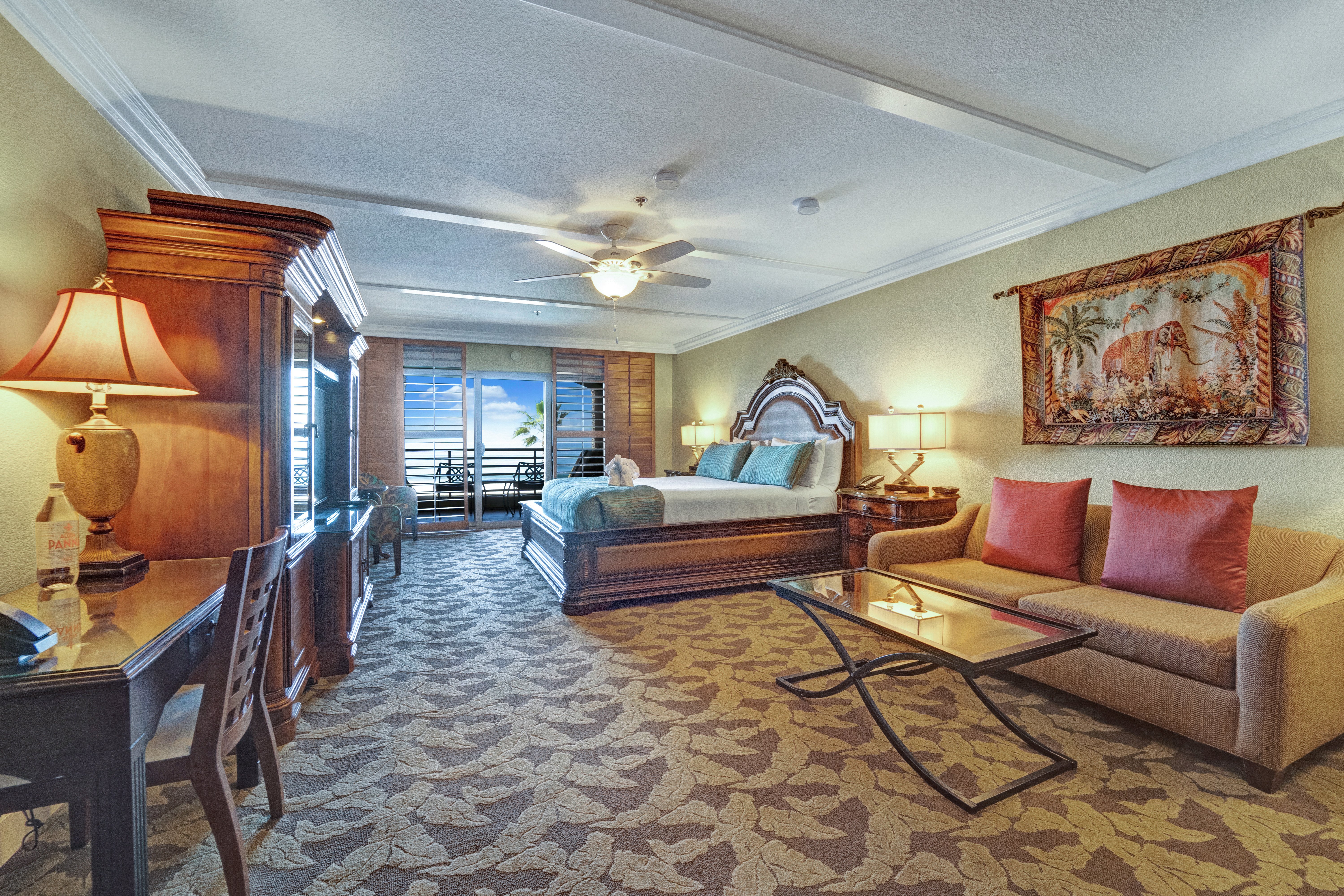 Pacific Terrace Hotel 59/92