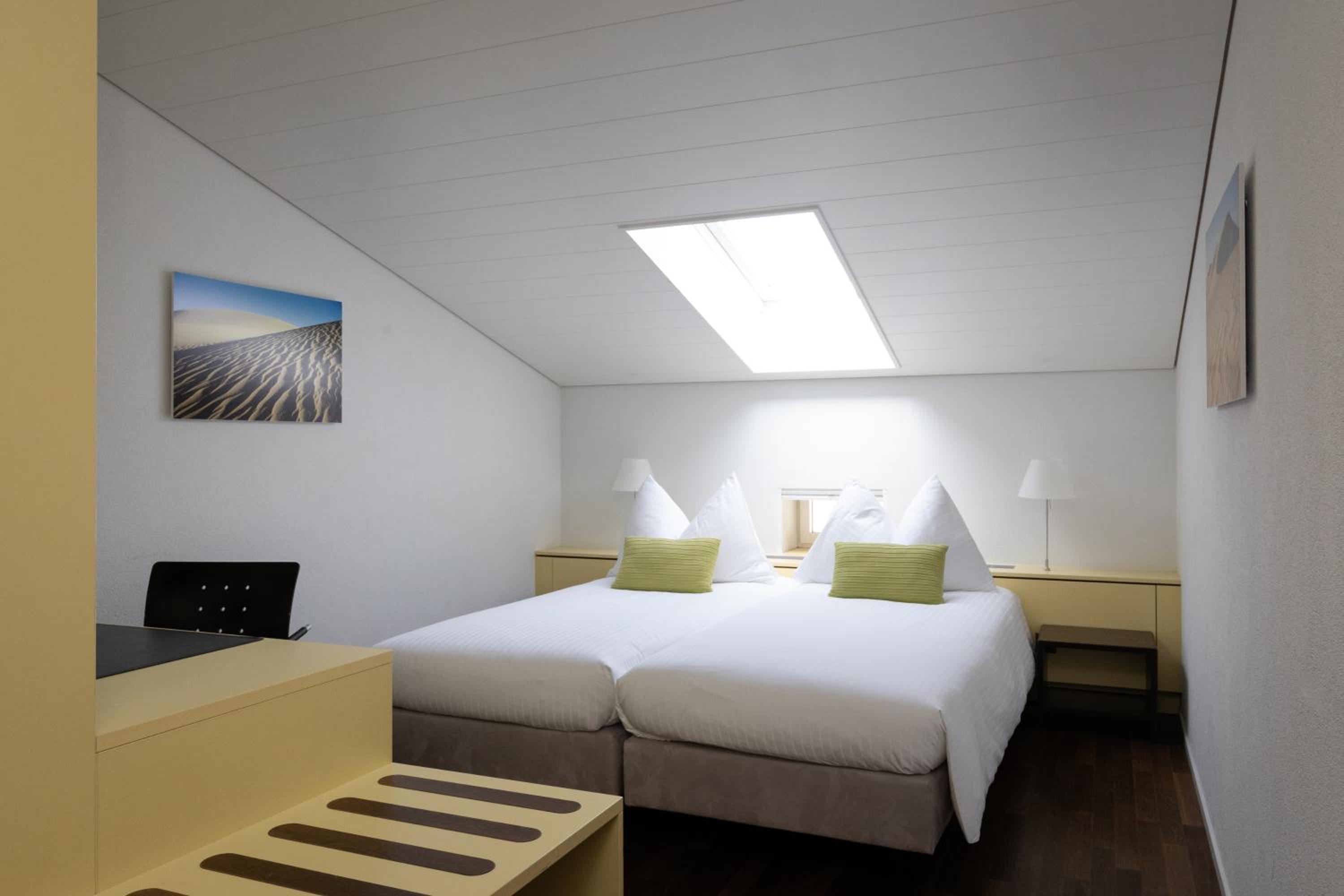 غرفة بسرير مزدوج، Hotel Spirgarten 2/4