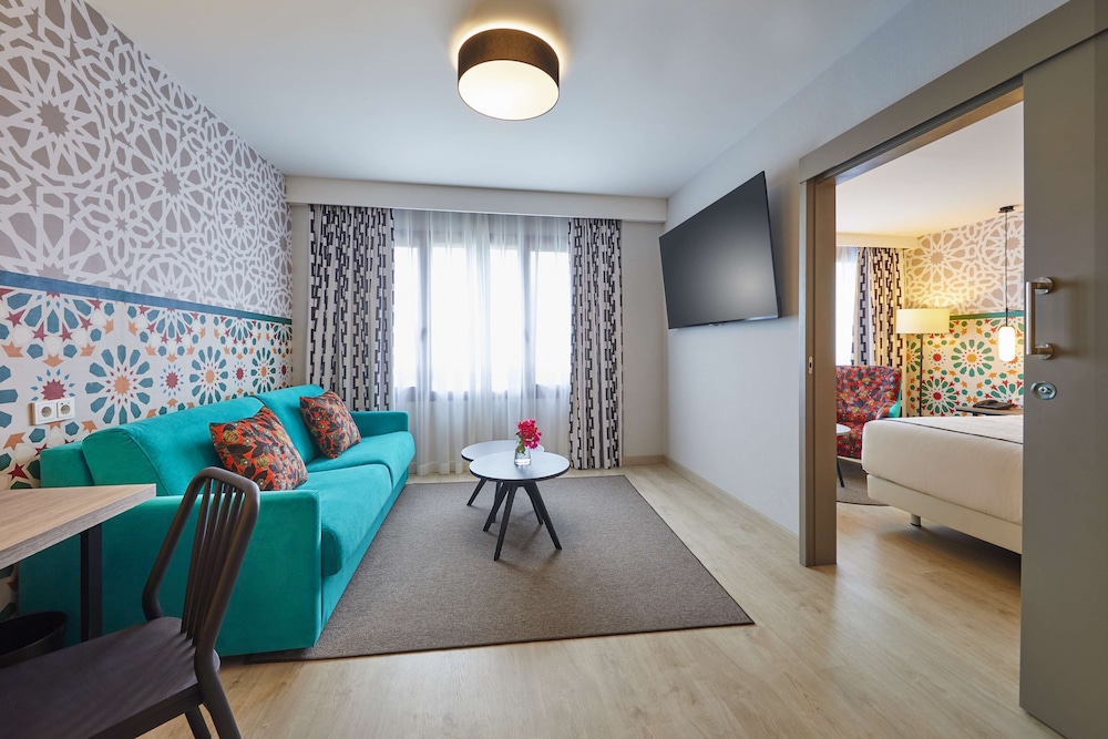 Hesperia Sevilla Hotel 25/72
