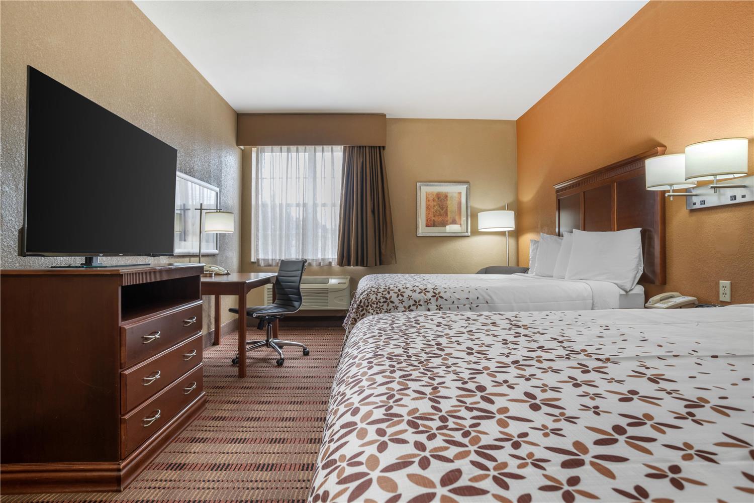 Room, 2 Queen Beds