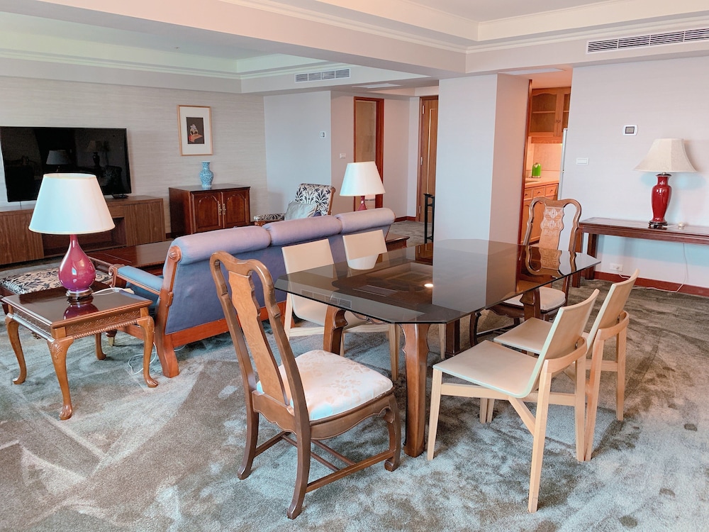 Howard Plaza Hotel Kaohsiung 60/78