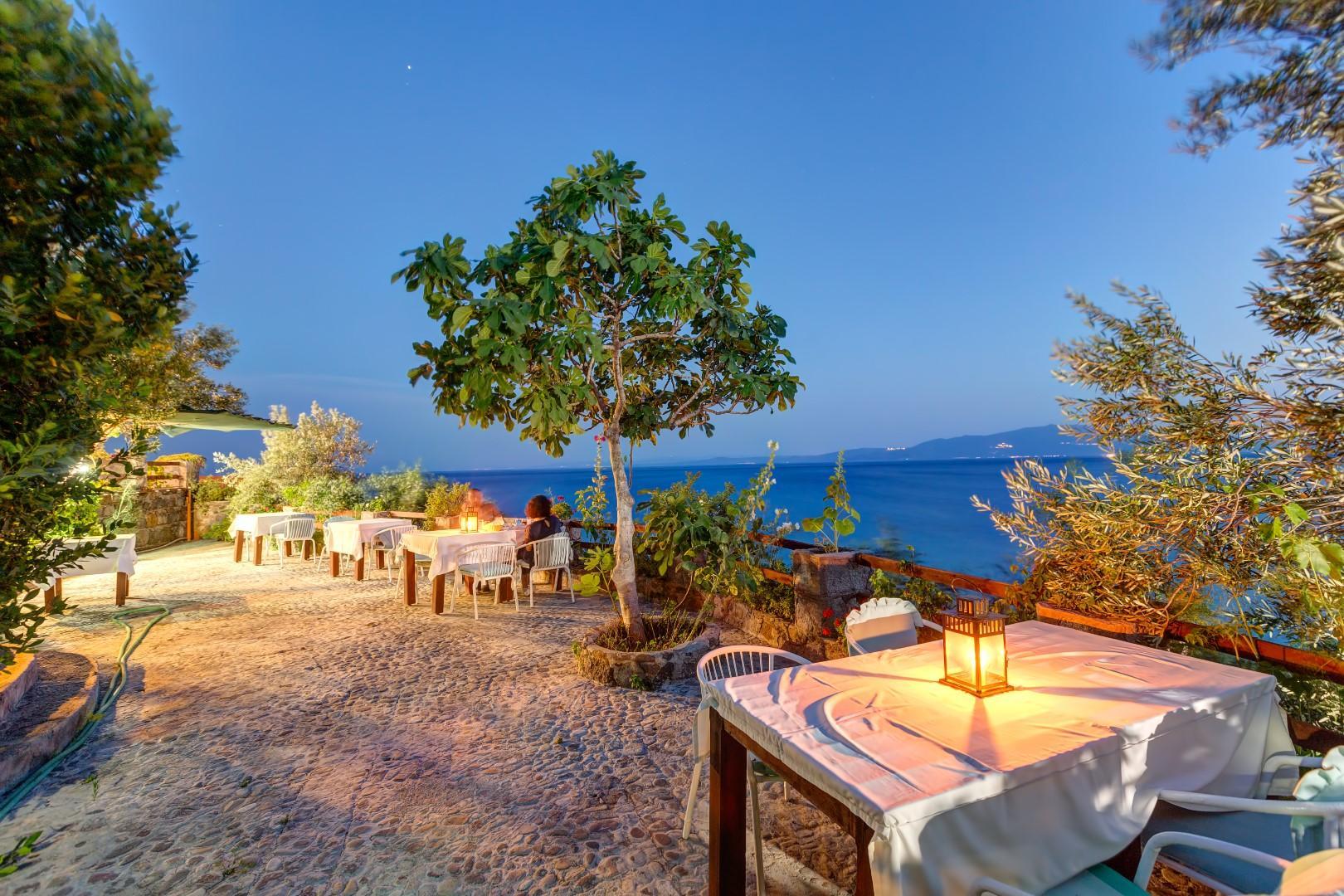 Assos Terrace Hotel 37/37