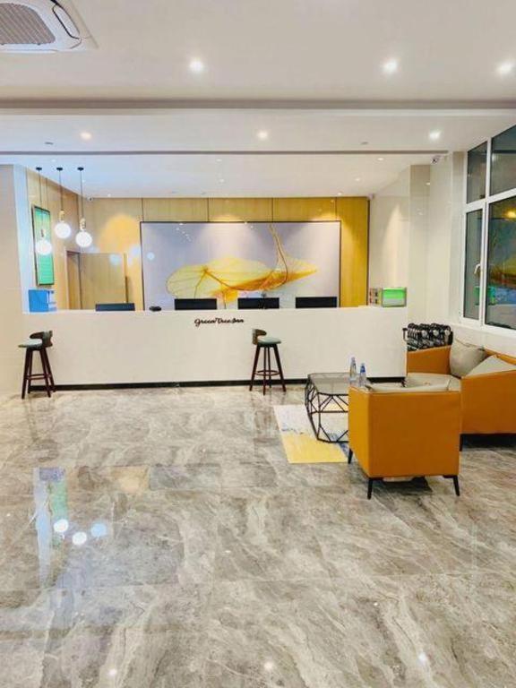 GreenTree Inn Qingdao Laixi High-speed Railway Station Shenzhen Road Express Hotel 6/47