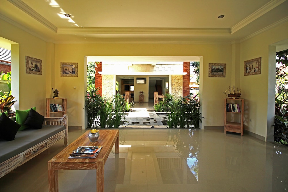 Uma De Villa Sanur 27/37