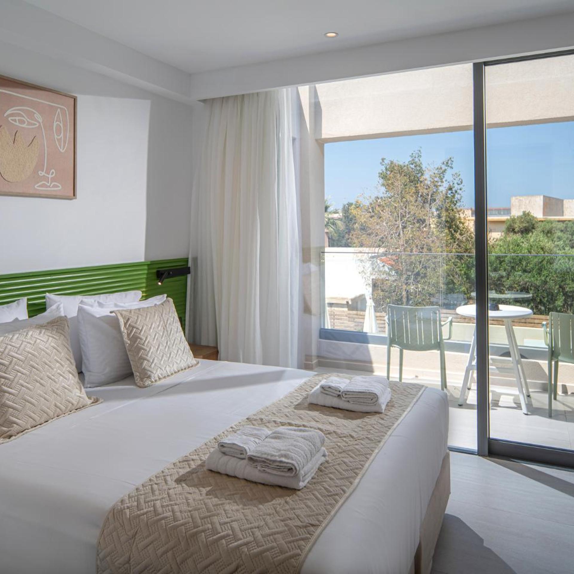 Meramaglia Hotel 12/50