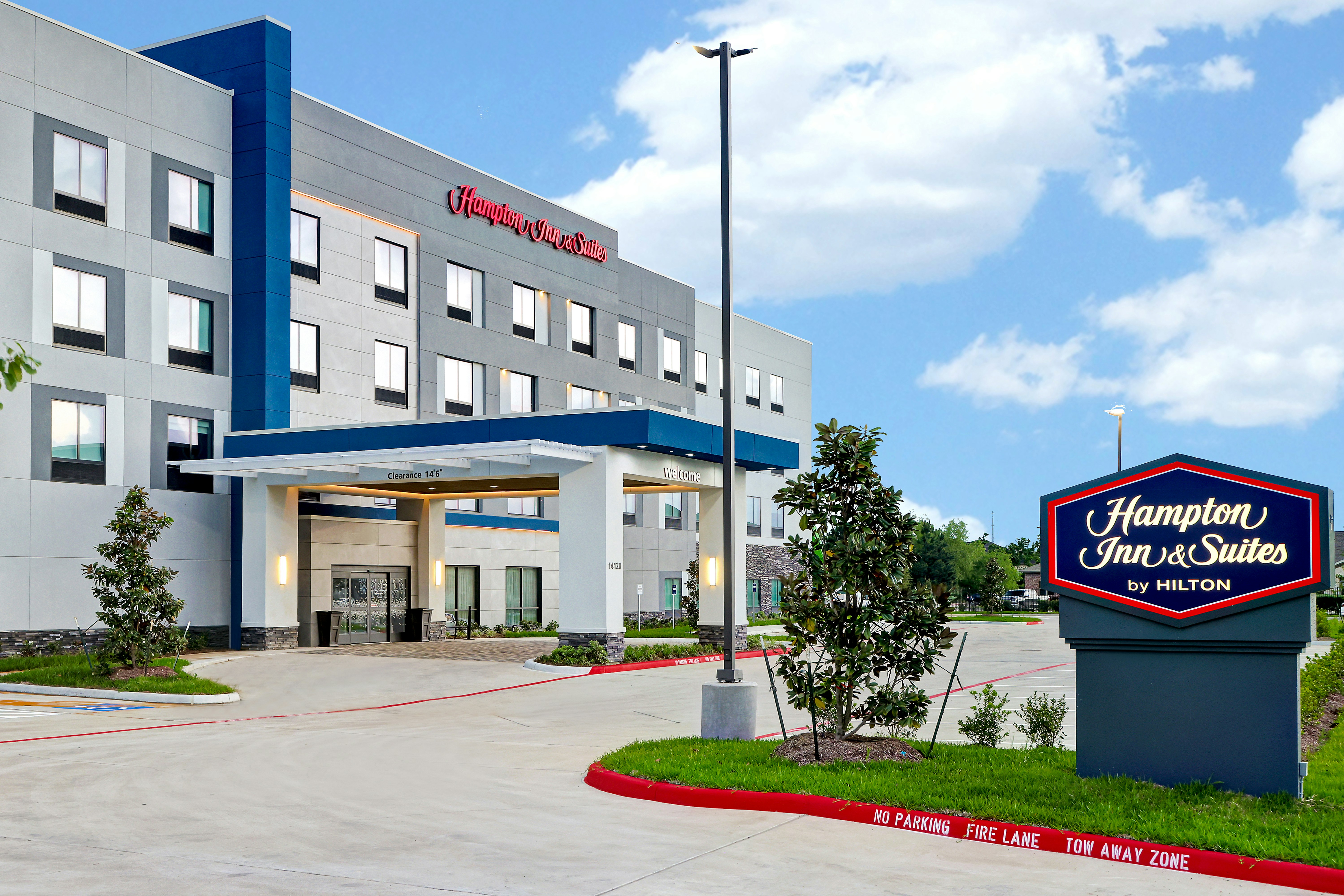 Hampton Inn and Suites Houston East Beltway 8 53/58