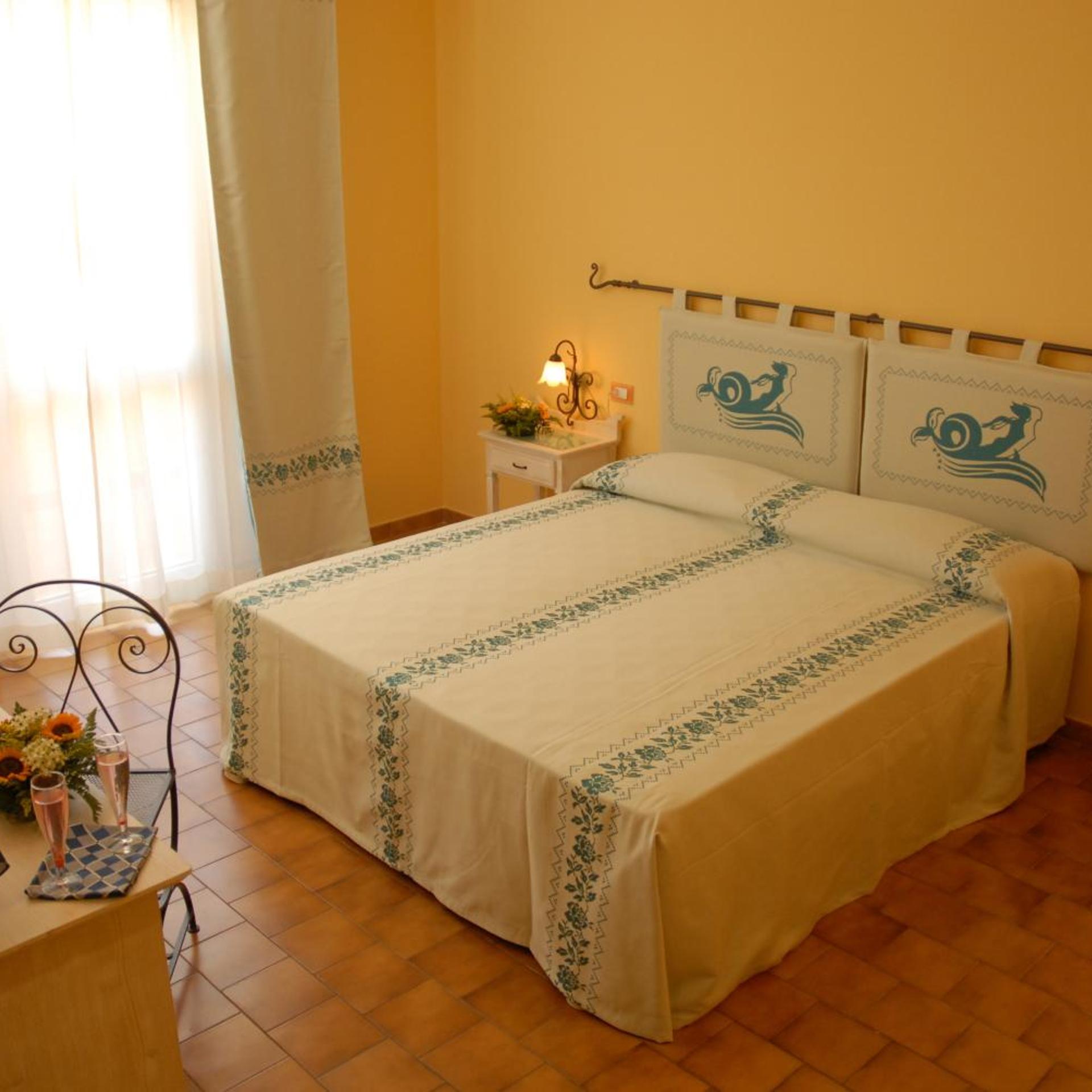 Room, Double or Twin Bed, Accessible