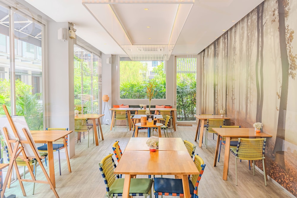 Maison Hotel Bangkok 63/71