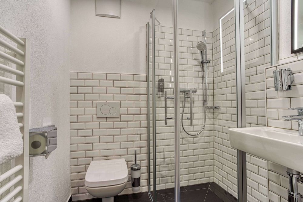 Vienna House Easy by Wyndham Ingolstadt 59/64