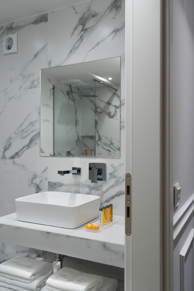Evripidou Suites 45/50
